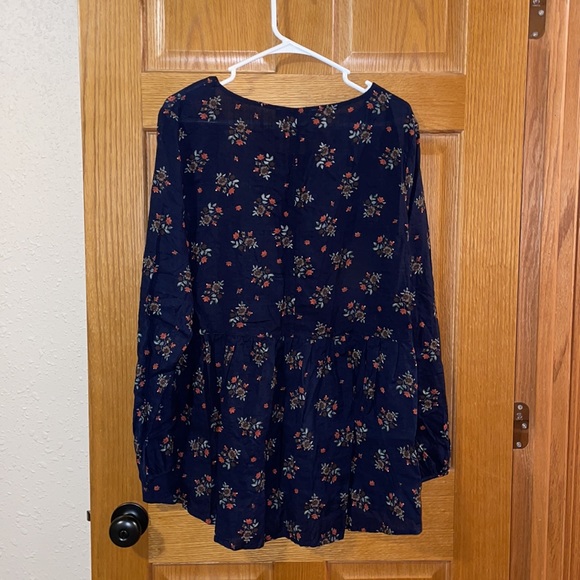 Ladies peasant cotton tunic, Zanzea brand size XL - Picture 3 of 4